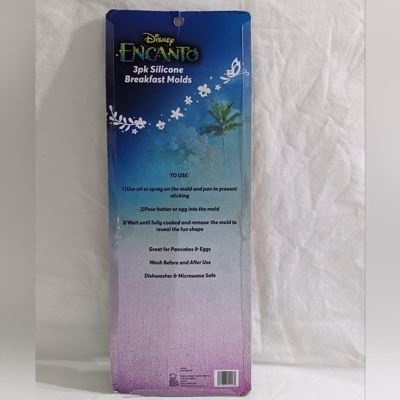 Disney Encanto 3 Pack Silicone Breakfast Molds, Egg & Pancake Molds, NEW - Picture 2 of 2
